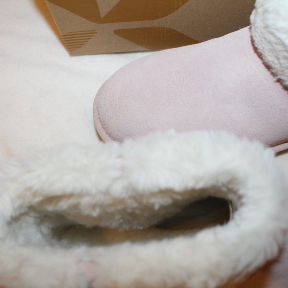 NIB UGG KOOLABURRA WOMEN'S ABREI MINI PINK SUEDE FUR CUFFED ANKLE BOOTS 10 - Picture 4 of 6